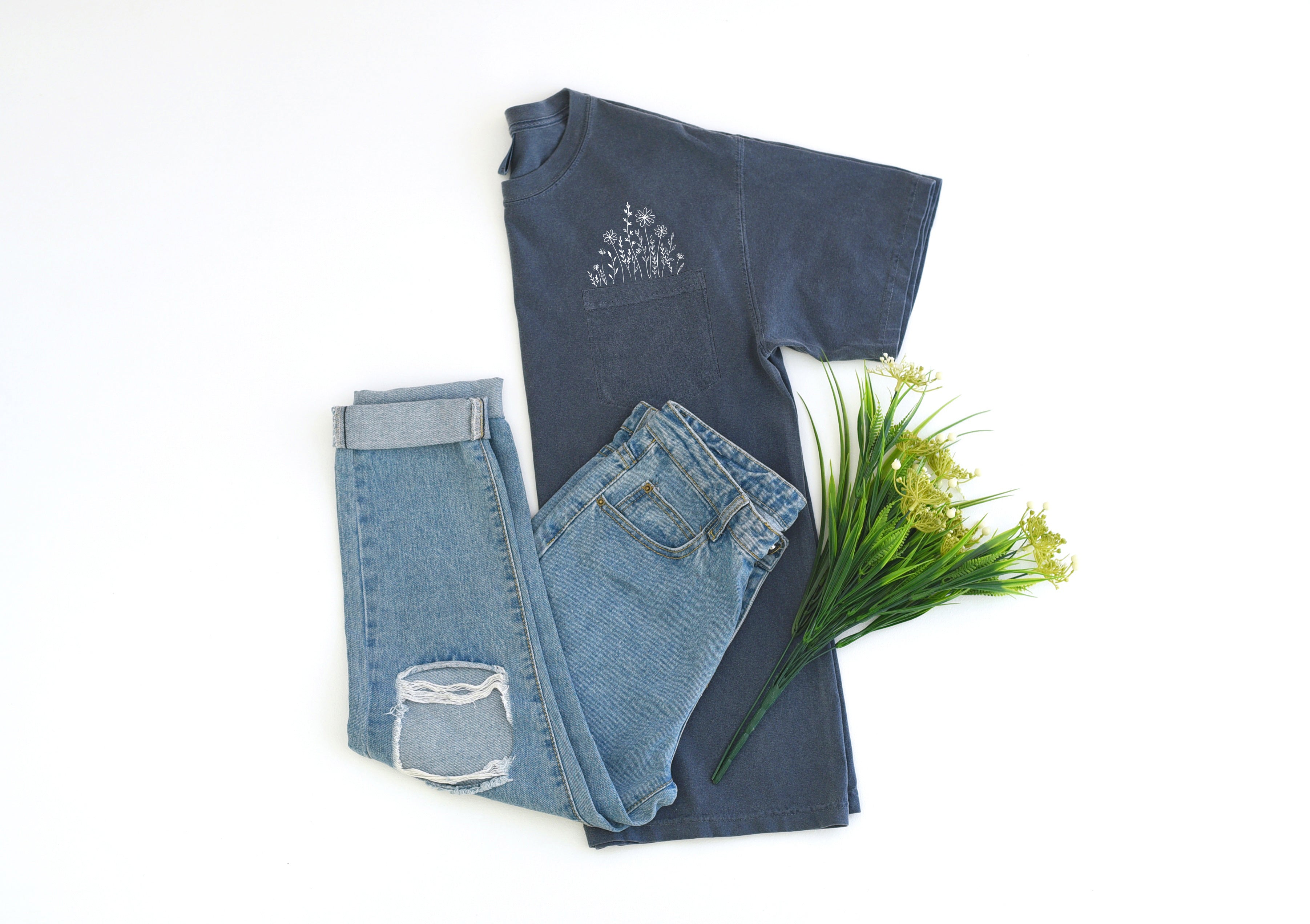 Wildflowers Comfort Colors Pocket T Shirt | Nature, Camping, Plant (new)